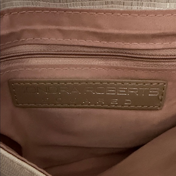 Sondra Roberts Beige Crossbody Bag with Chain Detail - Picture 3 of 3